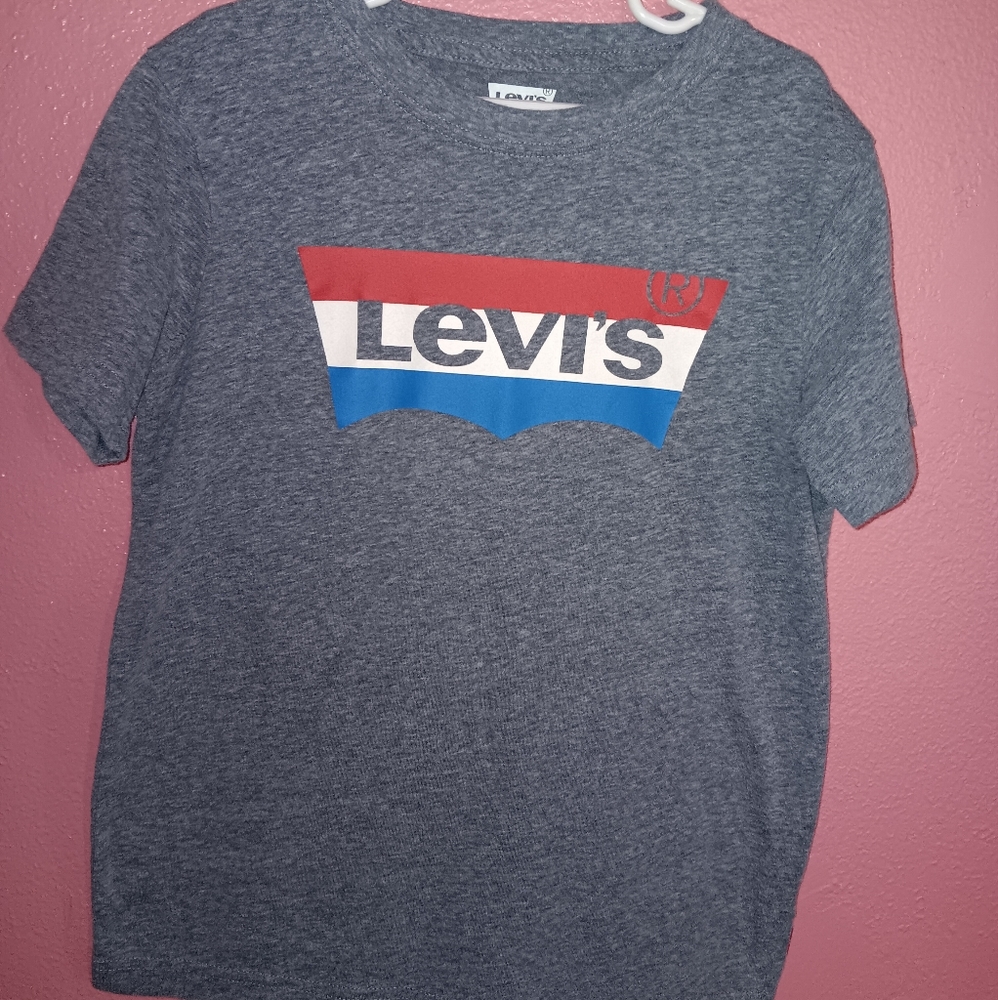 Levi's boys t shirt